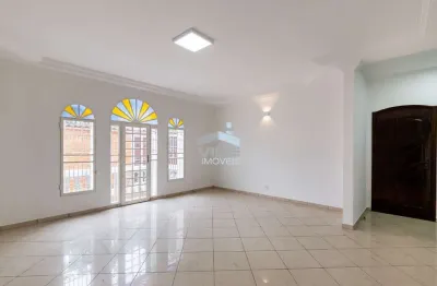 Casa pra alugar | jardim nossa senhora auxiliadora, campinas | 3 suítes, 5 vagas, ambientes amplos
