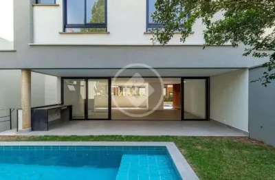 Vendo belissíma casa de condomínio com 4 suítes codigo: 111367