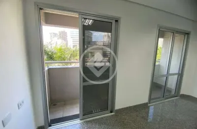 Sala comercial no coração do itaim 41m2, 1 vaga, varanda codigo: 104125