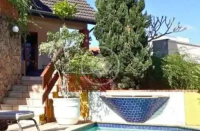 Casa maravilhosa 03 suítes ,07 vagas cobertas e linda arquitetura alphaville 09 em santana de parnaí