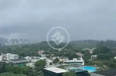 Alugo apartamento semi mobiliado, 2 suítes, 3 banheiros, 1 vaga de garagem, moema codigo: 91770