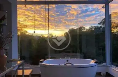 Casa mobiliada para locação, 376m2, 4 suítes, 6 vagas , condominio fechado, alphaville codigo: 14478