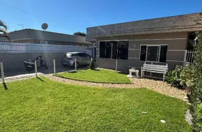 Casa com 2 quartos à venda no Centro, Penha 