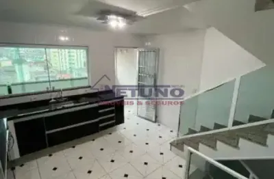 Lindo sobrado na vila gustavo com 03 suítes, sala espaçosa, lavabo, cozinha, 02 vagas, ótimo local.
