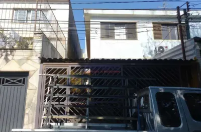 Sobrado espaçoso na vila medeiros com 02 dorms, sala de estar, 02 wcs,  dep. de empregada, 02 vagas.