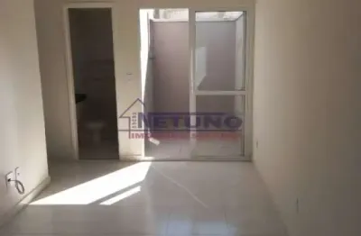 Excelente oportunidade na parada inglesa com dois dorms, sala, cozinha e uma vaga.