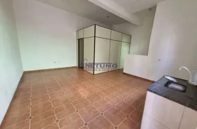 Casa com 1 quarto para alugar na Vila Medeiros, São Paulo 