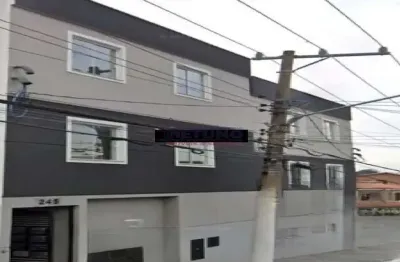 Condomínio na vila basiléia com 01 dorm, sala de estar, cozinha, lavanderia, (sem vaga) ótimo local