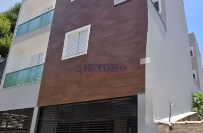 Condomínio na vila gustavo com 02 dorms, sala de estar, cozinha, wc, (sem vaga), próximo ao metrô.