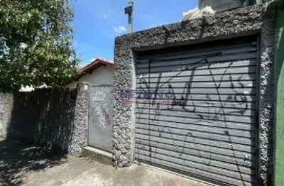 Casa térrea na vila medeiros com 03 dorms, 01 suite, sala, cozinha, wc,  01vaga, em ótimo local.