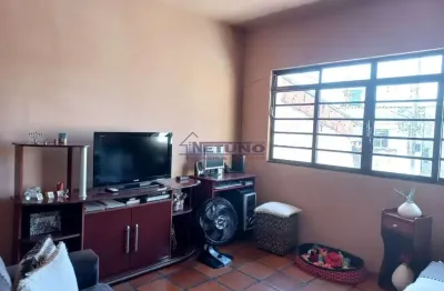 Casa com 2 quartos à venda no Jardim Neila, São Paulo 