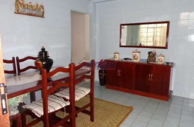 Casa térrea no jardim brasil com 03 dorms, sala de estar, cozinha, wc social, lavanderia (sem vaga)