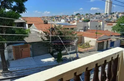 Imóvel pra renda ou moradia na vila medeiros com 05 casas, sendo duas com 02 dorms, e 03 com 01 dorm