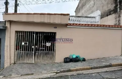 Casa para morar ou renda na vila medeiros- uma casa térrea com 01 dorm, sala, cozinha e wc + sobrado