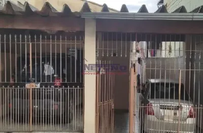 Casa térrea na vila medeiros, 02 dorms, sala, cozinha, wc e 02 vagas- e + edicula com wc nos fundos