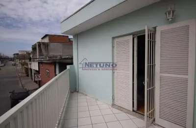 Sobrado na vila medeiros com 03 dorms, sala de estar, cozinha, 02 wcs, lavanderia, 02 vagas cobertas
