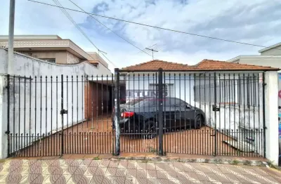 Casa térrea na vila guilherme com 2 quartos, amplo quintal e 2 vagas