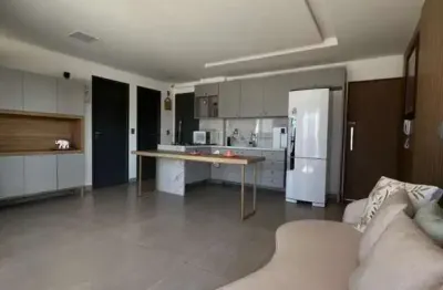 Cobertura com 2 quartos próxima do mar no jardim oceania