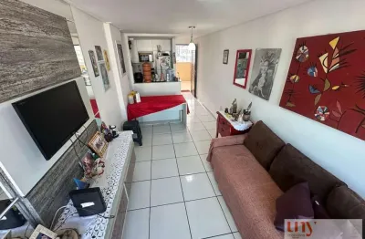 Apartamento com 2 quartos a poucos metros da praia no cabo branco