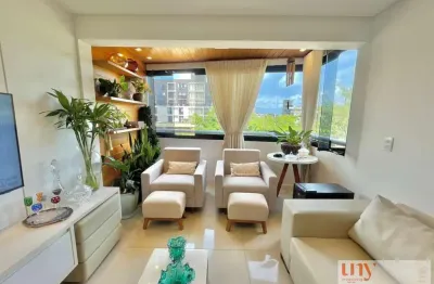 Apartamento amplo com 87 m² e 2 quartos a poucos metros da praia no jardim oceania