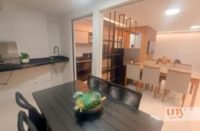 Apartamento todo projetado com 3 quartos próximo a praia no bairro de intermares