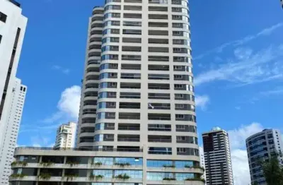 Apartamento em condomínio luxuoso com 2 suítes em andar alto com vista definitiva no altiplano nobre
