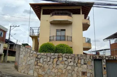 Casa com 3 quartos à venda no Centenário, Juiz de Fora 