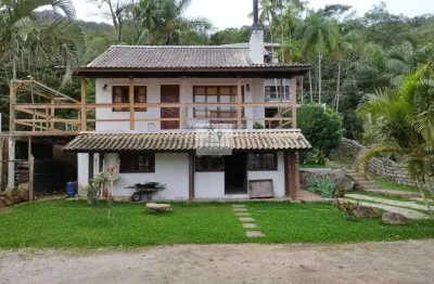 Casa para venda em florianópolis, ponta das canas, 4 dormitórios, 2 suítes, 3 banheiros, 2 vagas