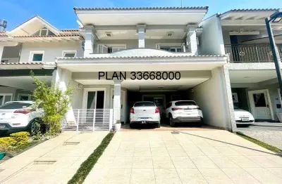 03 dormitórios, sendo uma suíte master com banheira de hidromassagem, uma suíte americana + um quarto.