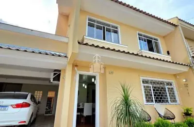 Casa com 3 quartos à venda na vereador antonio fabricio da silva, 19, vila solene, campo largo por r$ 790.000