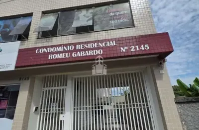 Apartamento com 3 quartos para alugar na rua generoso marques, 2145, centro, campo largo por r$ 2.400