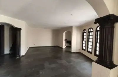 Sobrado com 3 dormitórios sendo 3 suítes e 3 vagas de garagem à venda, 220 m² - mandaqui