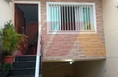 Sobrado para venda, 3 dormitórios (1 suíte), 2 vagas de garagem, com 125m². parada inglesa.