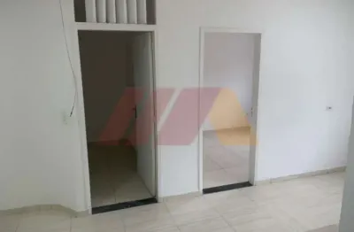 Casa em condomínio, para locação, 3 dormitórios, sem vaga de garagem. vila gustavo.