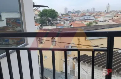 Casa em condomínio fechado com 2 dormitórios, 50 metros e vaga de garagem opcional.