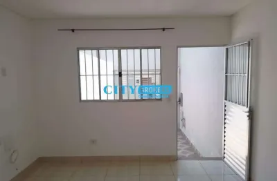 Casa térrea para locação com 69m², 1 quarto, 1 vaga no bom clima, guarulhos