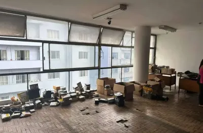 Sala comercial para locação com 170m² na rua líbero badaró – centro/sp