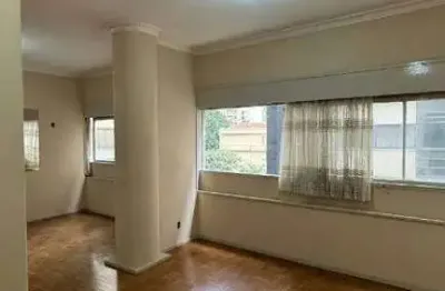 Apartamento á venda com 110m², 2 quartos, 2 banheiros, sem vaga no bairro república