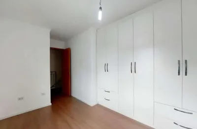 Casa com 2 quartos para alugar na Rua Atucuri, Tatuapé, São Paulo