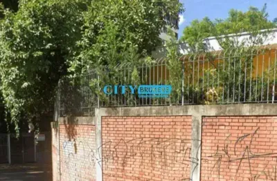 Casa com 4 quartos para alugar na Rua Araquã, Bela Vista, São Paulo