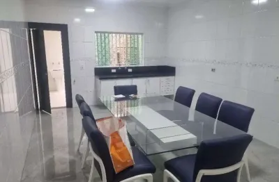 Sobrado á venda com 110m², 2 quartos, 2 suítes na vila santa clara 9 minutos do metrô oratório