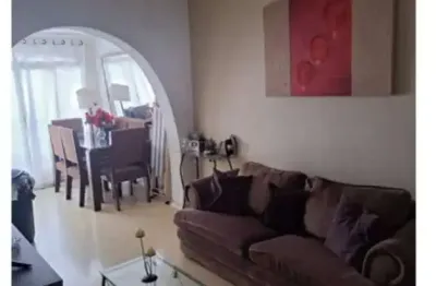 Sobrado á venda com 198m², 3 quartos no bairro paraventi guaurlhos