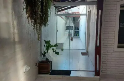 Sobrado á venda á com 3 dormitórios á 16 minutos do metrô tucuruvi