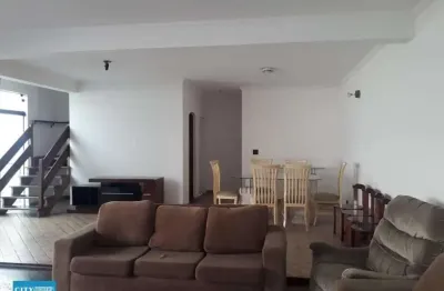 Sobrado em parque renato maia com 250.00 m² , 3 quarto(s) , 1 suíte(s) , 5 vaga(s).