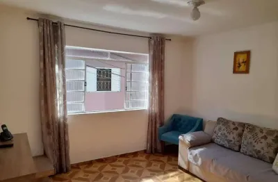 Sobrado em penha de frança com 205.00 m² , 3 quarto(s) , 1 suíte(s) , 2 vaga(s).