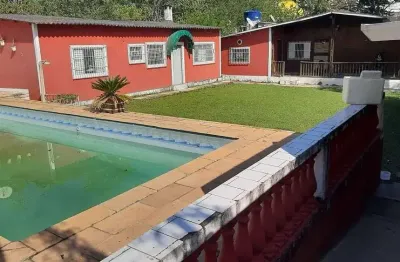 Chácara em chacara guanabara com 130.00 m² , 4 quarto(s) , 2 suíte(s) , 10 vaga(s).