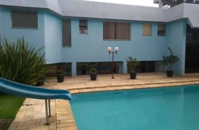 Obrado alto padrão com 456m², 5 quartos, 3uítes e 10 banheiros - 456 m² de luxo e conforto