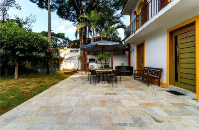 Casa em jardim das bandeiras com 300.00 m² , 5 quarto(s) , 2 suíte(s) , 2 vaga(s).