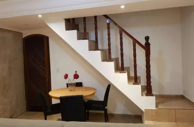 Sobrado em jardim tenani com 151.00 m² , 3 quarto(s) , 3 suíte(s) , 6 vaga(s).