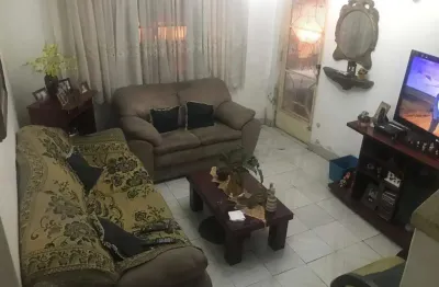 Sobrado á venda com 253m², 3 quartos, 3 vagas no jardim tranquilidade guarulhos